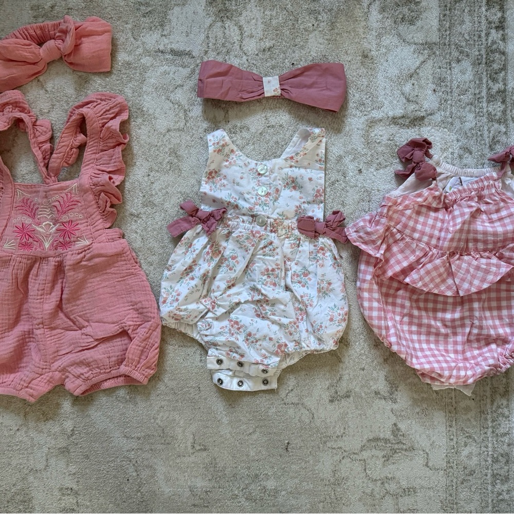 Baby Girl Spring Outfit Romper Bundle | 5 pcs. 0-3m
